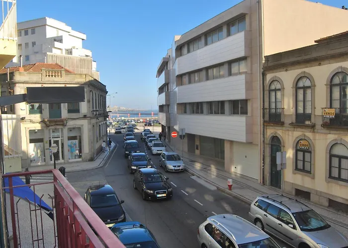 Lighthouse With Sea View Porto